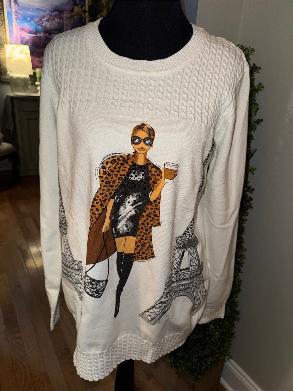Frank Lyman Off-White Knit Tunic Sweater - NWT - Size Medium